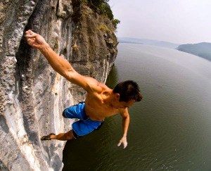 from Climbing Lovers 