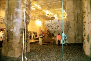 Well laid out gym, good use of space!