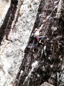 Paul warming up on Waimea (10d).
