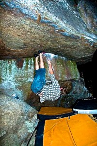 Overlooked, V4, Pawtuckaway NH. Photo: Keegan Carter 2012